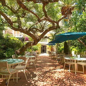 *** Hotel Jardin Croisette Francia